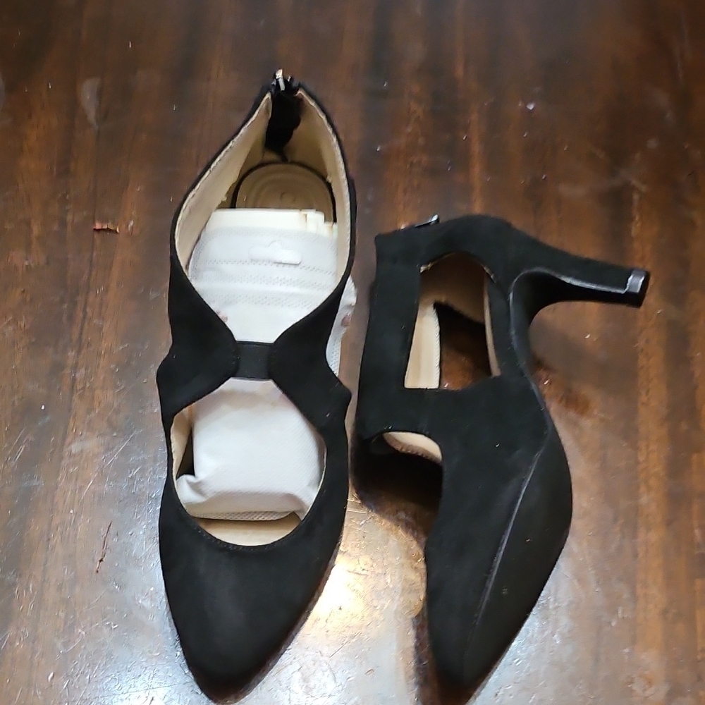 Chic Black Suede Women's Heels
